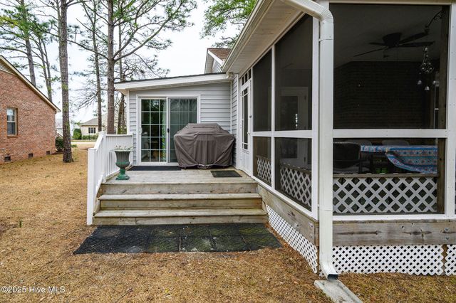 6203 Gondolier Drive, New Bern, NC 28560
