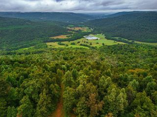0 Bear Knob Ln, Crawford, TN 38554