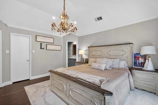 6928 Mountain Cedar Lane, Dallas, TX 75236