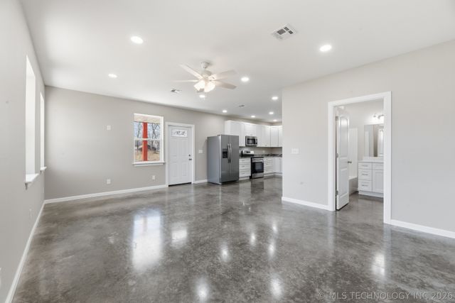 212 W Jackson Avenue, Nowata, OK 74048