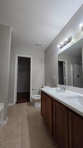 2801 Kerrville Drive, Mesquite, TX 75181