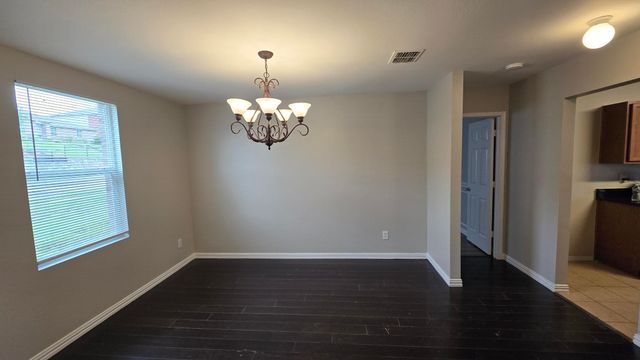 2801 Kerrville Drive, Mesquite, TX 75181