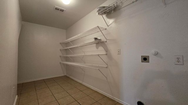 2801 Kerrville Drive, Mesquite, TX 75181