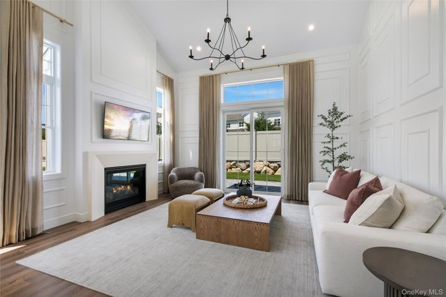 3 Juniper Lane 94, Yaphank, NY 11980