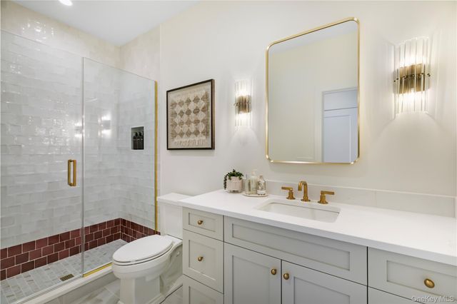 3 Juniper Lane 94, Yaphank, NY 11980