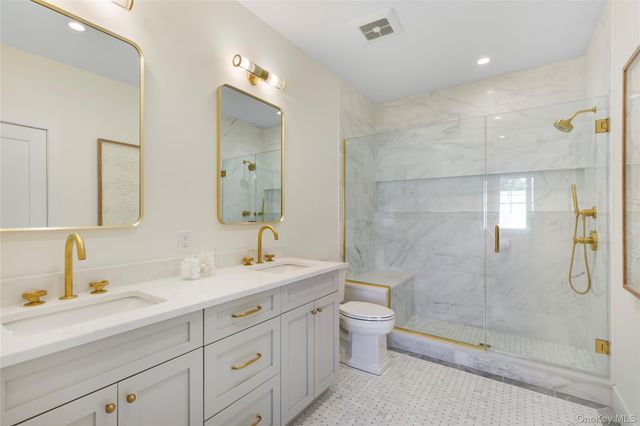 3 Juniper Lane 94, Yaphank, NY 11980