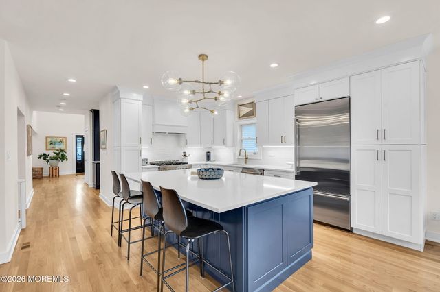 208 Salem Avenue, Spring Lake, NJ 07762