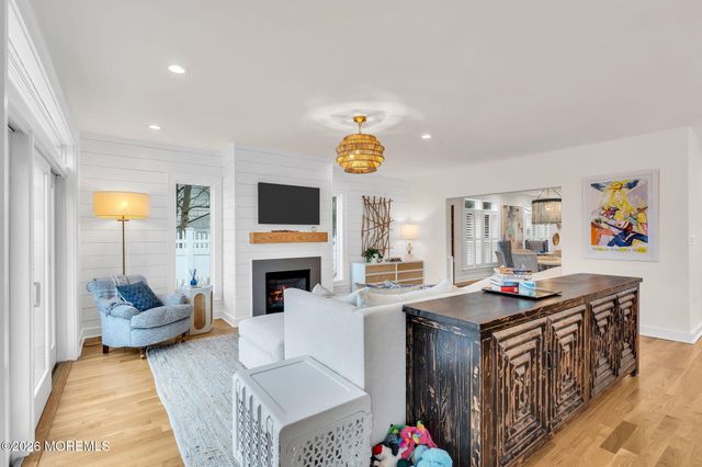 208 Salem Avenue, Spring Lake, NJ 07762