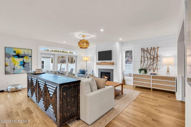 208 Salem Avenue, Spring Lake, NJ 07762