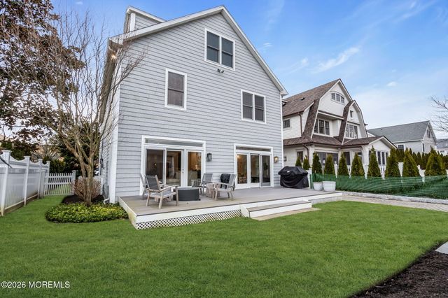 208 Salem Avenue, Spring Lake, NJ 07762