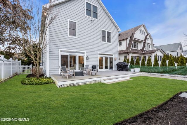 208 Salem Avenue, Spring Lake, NJ 07762