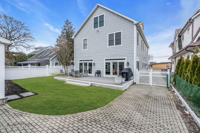 208 Salem Avenue, Spring Lake, NJ 07762