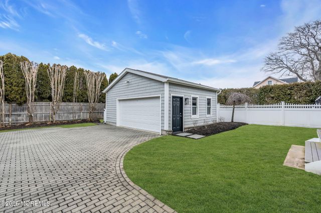 208 Salem Avenue, Spring Lake, NJ 07762