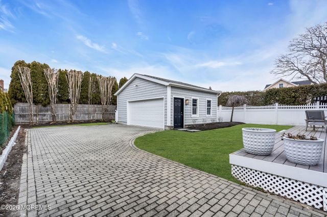 208 Salem Avenue, Spring Lake, NJ 07762