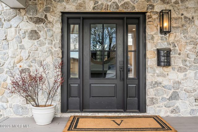 208 Salem Avenue, Spring Lake, NJ 07762