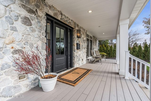 208 Salem Avenue, Spring Lake, NJ 07762