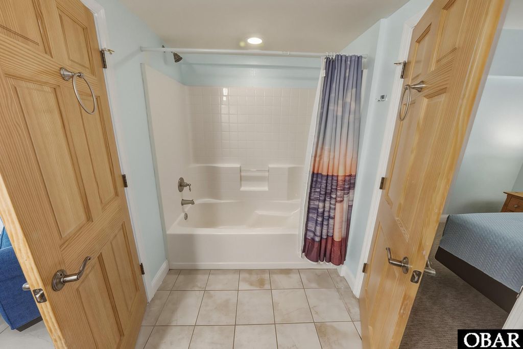 Image 21 of property listing at 815 S Virginia Dare Trail Unit 210, Kill Devil Hills, NC 27948
