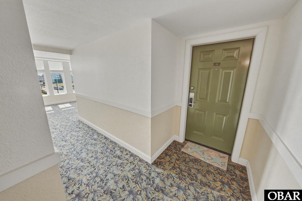 Image 27 of property listing at 815 S Virginia Dare Trail Unit 210, Kill Devil Hills, NC 27948