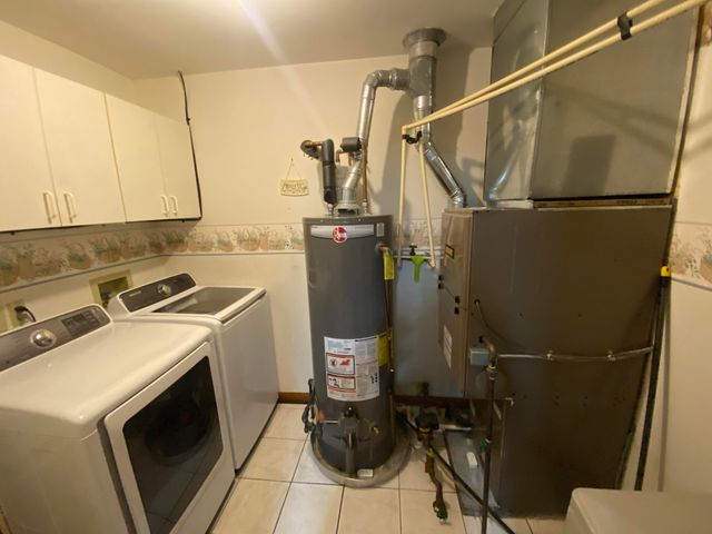 5050 Spinnaker Lane F, Crown Point, IN 46307