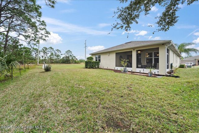 745 Remington Green Drive SE, Palm Bay, FL 32909