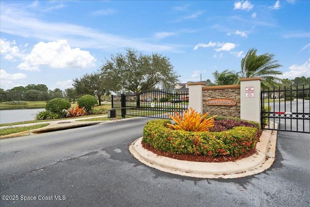 745 Remington Green Drive SE, Palm Bay, FL 32909