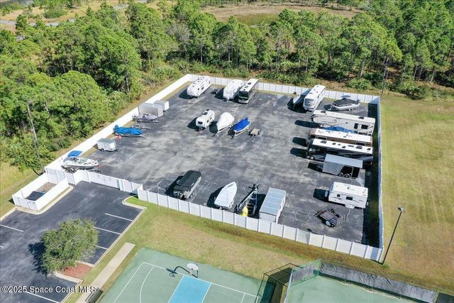 745 Remington Green Drive SE, Palm Bay, FL 32909