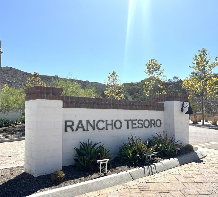 895 Slate Street, San Marcos, CA 92078 — photo 2