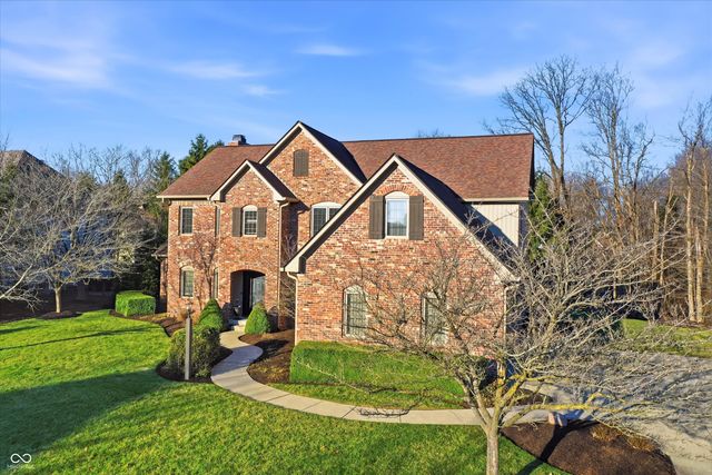 4694 Austin Trace, Zionsville, IN 46077