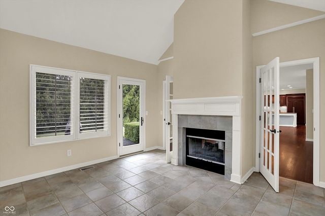 4694 Austin Trace, Zionsville, IN 46077