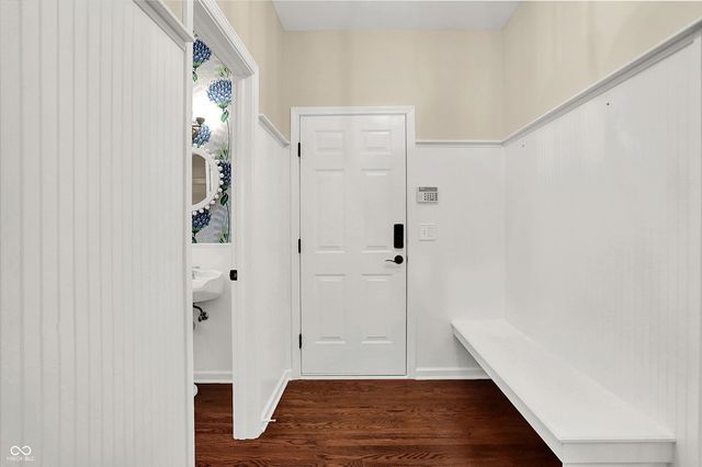 4694 Austin Trace, Zionsville, IN 46077