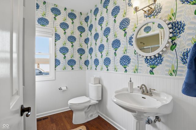 4694 Austin Trace, Zionsville, IN 46077