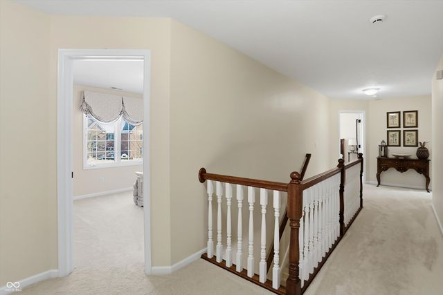 4694 Austin Trace, Zionsville, IN 46077