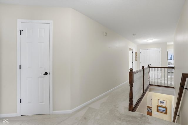 4694 Austin Trace, Zionsville, IN 46077