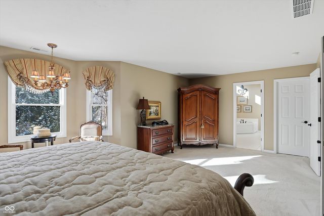 4694 Austin Trace, Zionsville, IN 46077