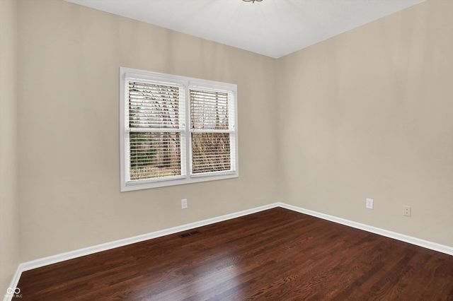 4694 Austin Trace, Zionsville, IN 46077