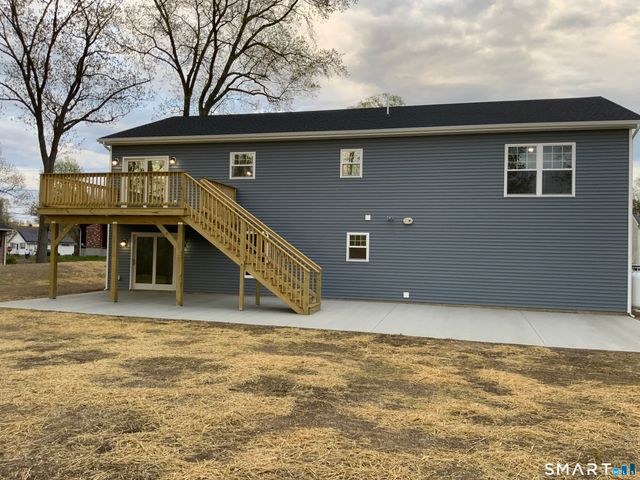 11 Tampa Street, West Haven, CT 06516