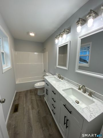 11 Tampa Street, West Haven, CT 06516