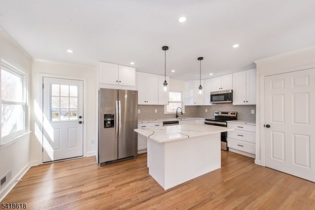 53 Snyder Ave, Denville Twp., NJ 07834