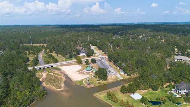 314 Scenic Lake Court, Montgomery, TX 77316