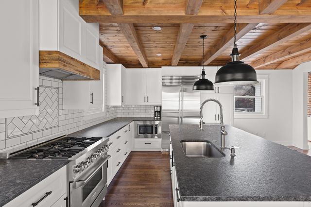 5107 Longstreet Dr, Brentwood, TN 37027