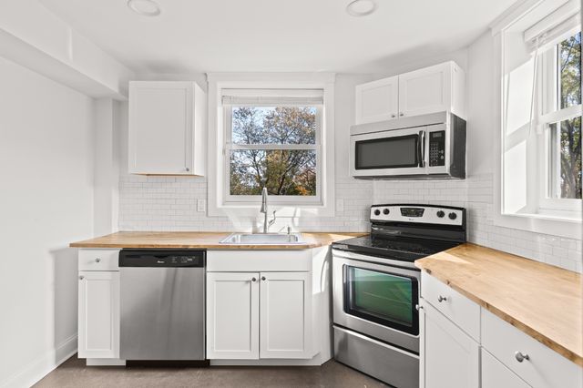 5107 Longstreet Dr, Brentwood, TN 37027