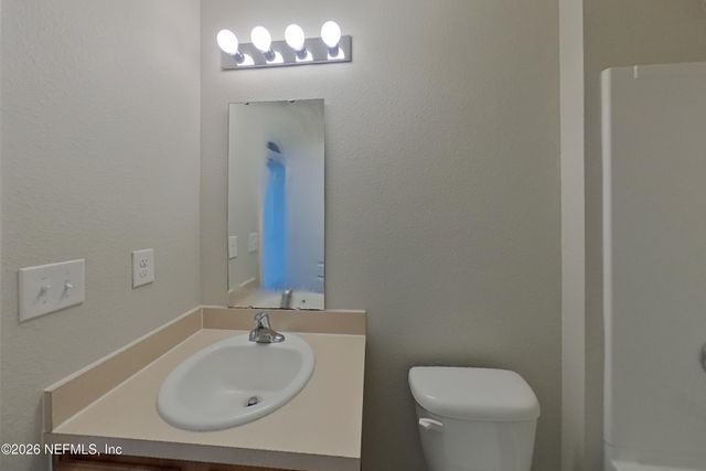 2210 PEBBLE POINT Drive, Green Cove Springs, FL 32043