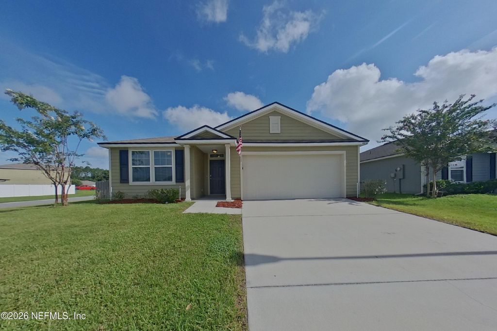 2210 PEBBLE POINT Drive, Green Cove Springs, FL 32043