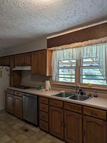 115 Maple Grove School Road, London, KY 40744