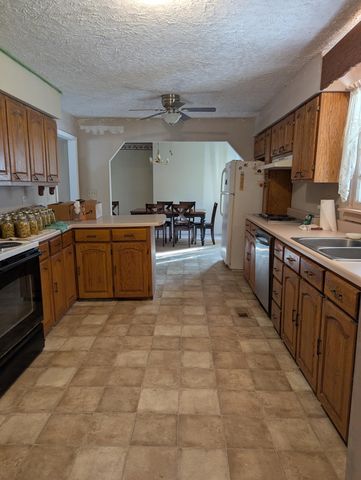 115 Maple Grove School Road, London, KY 40744