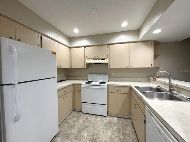 1226 CYPRESS COVE COURT, Inverness, FL 34450