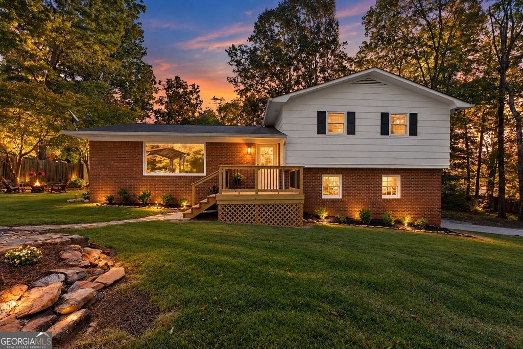 388 Sanders Street, Clarkesville, GA 30523 — exterior