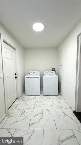 1900 ROSEDALE ST NE, Washington, DC 20002