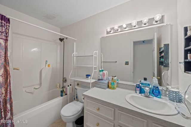 3709 Scenic Court, Ayden, NC 28513