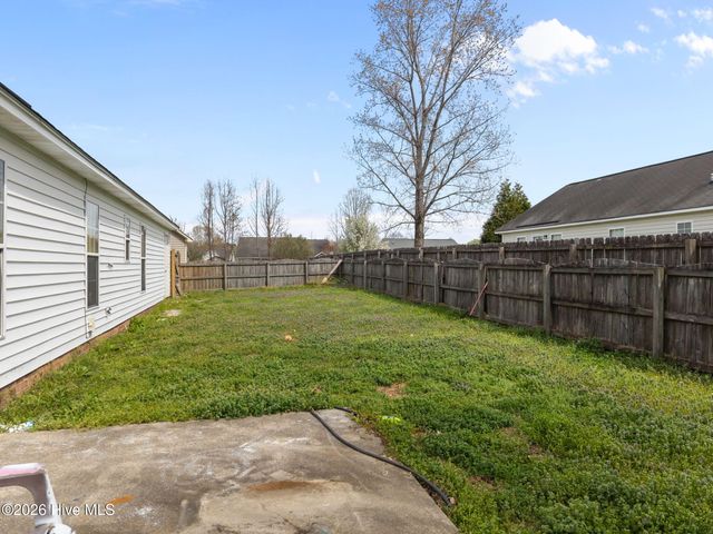 3709 Scenic Court, Ayden, NC 28513